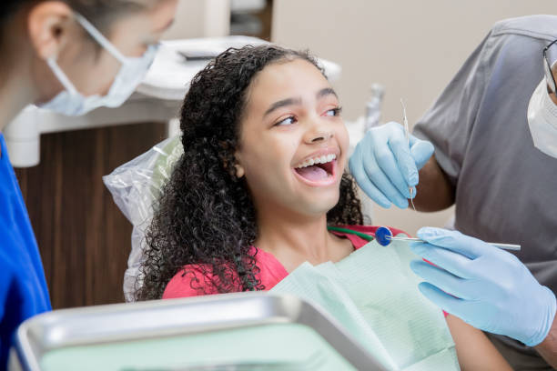 Best Emergency Root Canal Treatment in Hartford, AL